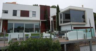 AYUC (Arquitectura y Urbanismo, Castellón)